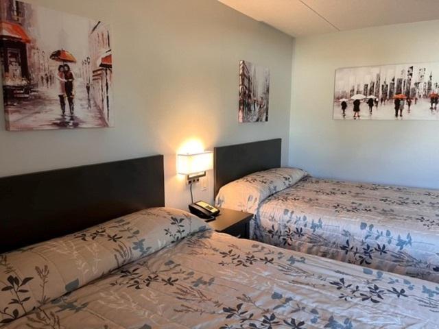 Kirkfield Motor Hotel ウィニペグ エクステリア 写真
